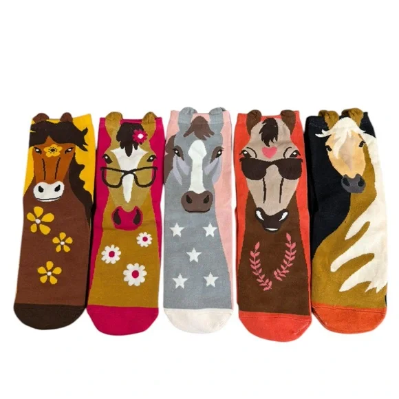 NEW 5 pairs horse print colorful crew socks women’s size 6-9.5 stocking stuffer - Picture 7 of 16